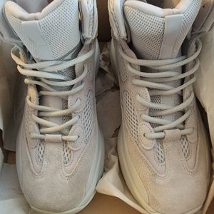Yeezy dessert storm boot